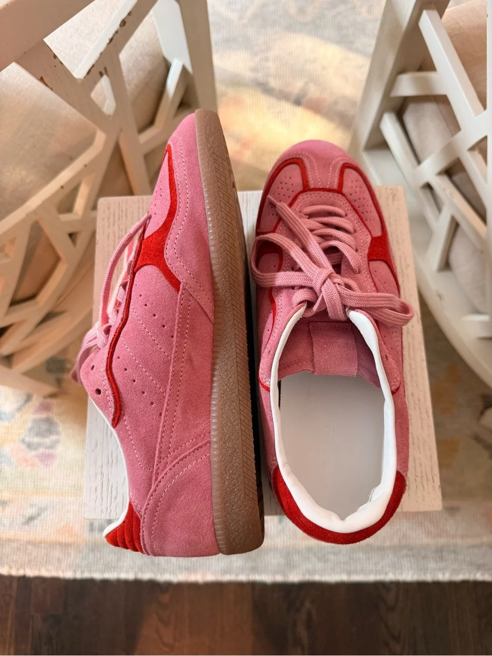 ALOHAS stylish suede